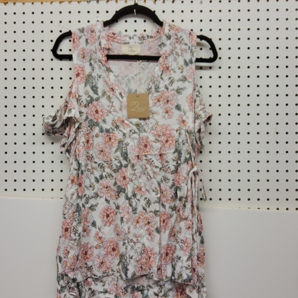 L love floral top NWT size small